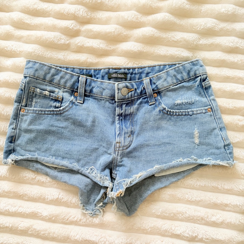 mini shorts blue denim